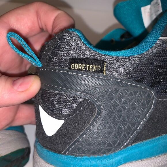 North Face Gore Tex shoes size 8.5 - Picture 6 of 8